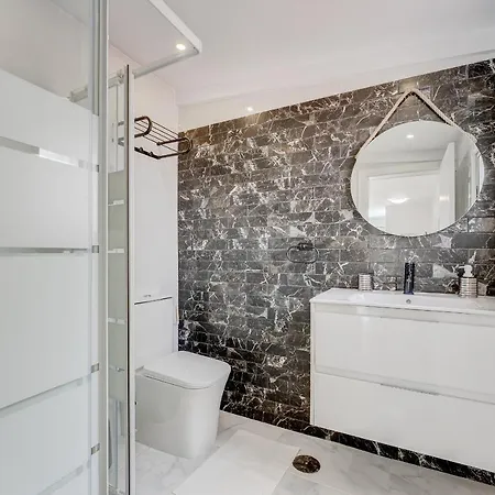 Cute In Valley אדחה